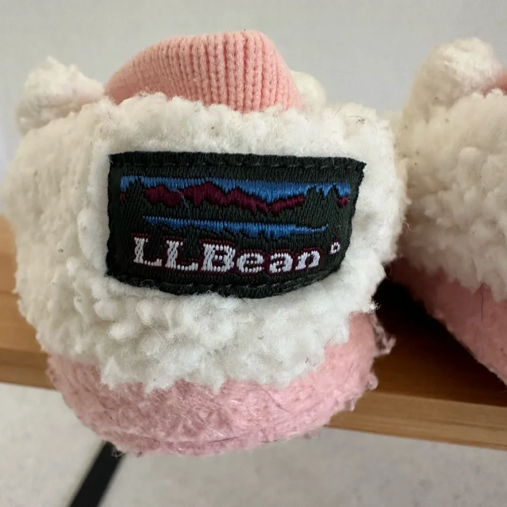 COPY - L.L.Bean Toddler Size 3/4 Animal Paws Slippers. White & Pink Bunny!